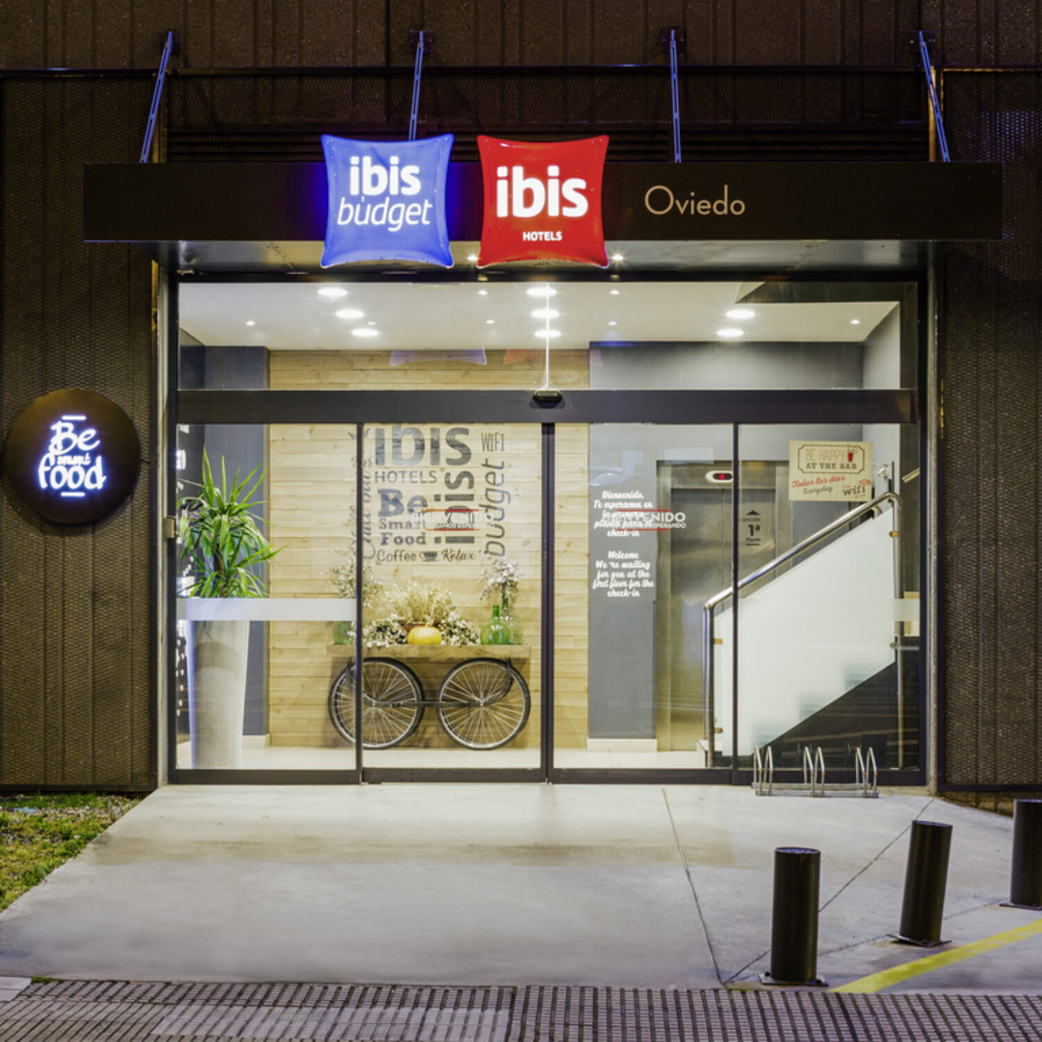https://www.accorhotels.com/6818